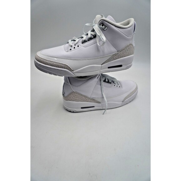 Nike Air Jordan 3 Retro White/Metallic Silver-White CT8532 111 Men Size12.5 New main image 12